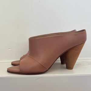 Chic Taupe A Détacher brand Women's Mules